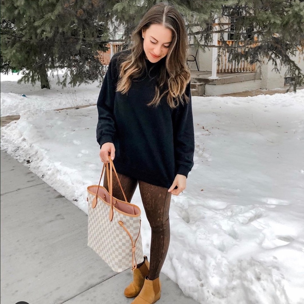 SPANX snakeskin faux leather leggings